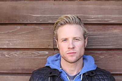 ashton holmes