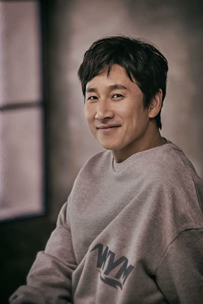 sun-kyun lee